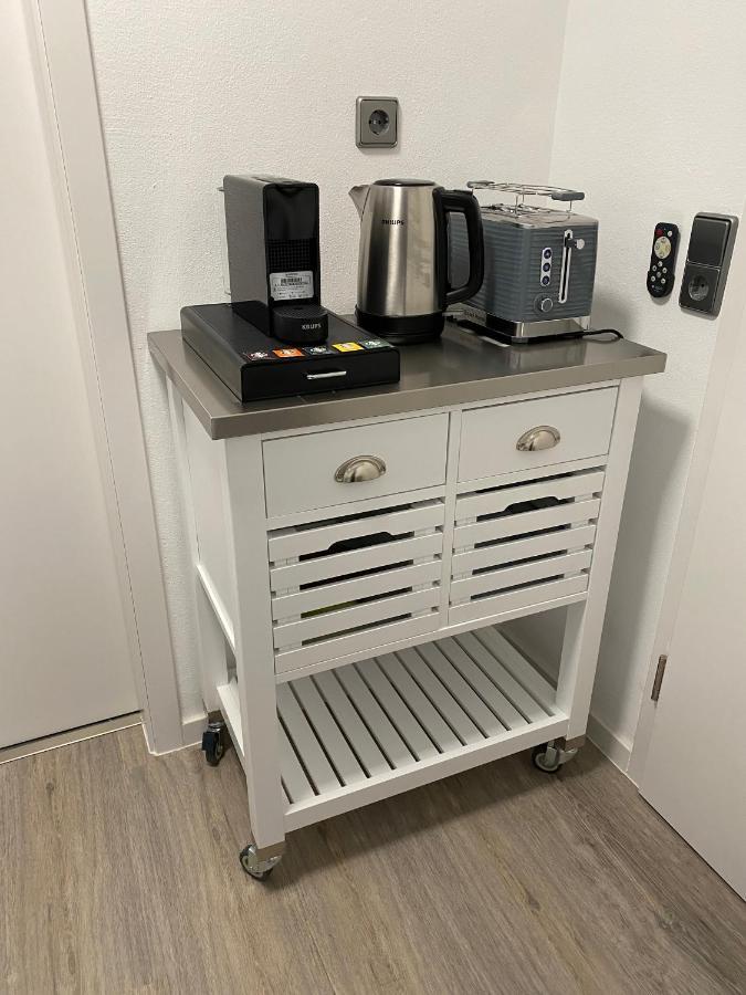 1,5 Zimmer Apartment In S-Bahn Naehe, 35 Qm, Max 4 Pers, Zentral, Private Terasse, Internet 250 Mbit Gärtringen Exterior foto
